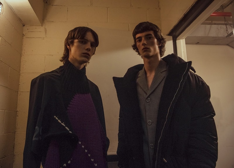 ドラッグとユースカルチャーをテーマに掲げた Raf Simons 2018年秋冬コレクションのバックステージに潜入 ラフ シモンズ hypebeast 舞台裏 バックステージ クリスチーネ F ドラッグ ユース 文化 薬物
