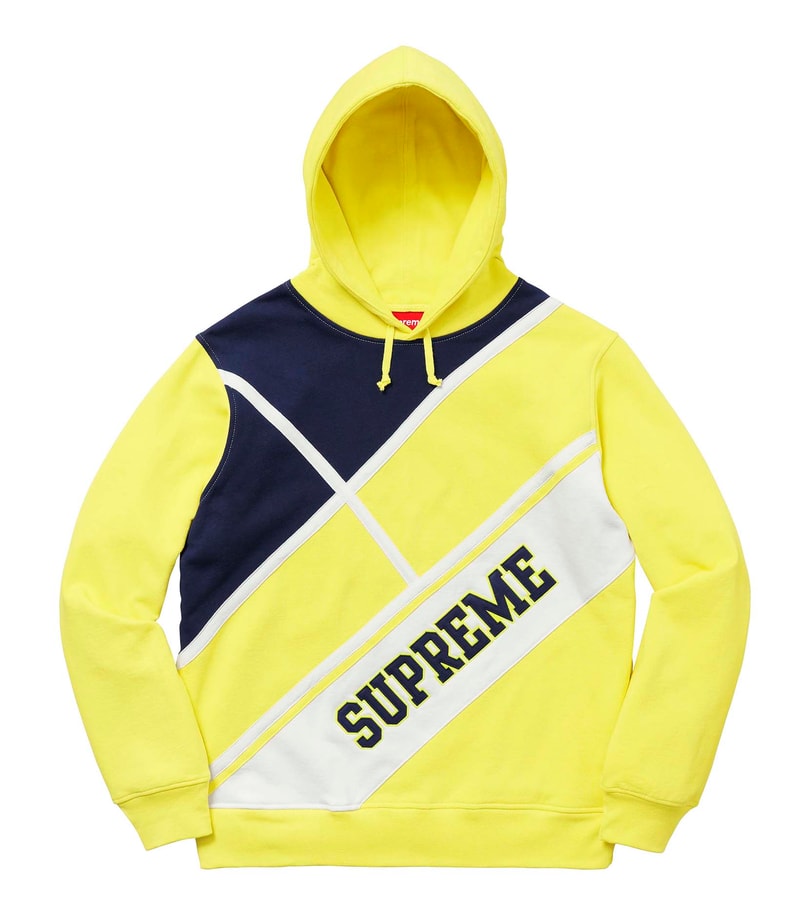 Supreme 2018年春夏コレクション  スウェット 米国に強いメッセージを投げかけるデザインからキング牧師のものまで、名作として語り継がれそうなフーディがずらり 最低でも1点か2点、欲を言えば3点、いや4点……〈Supreme（シュプリーム）〉のスウェットはとにかく購入できる限り購入したい、人気中の人気、王道中の王道商品だ。あえて初めにお伝えしておくが、2018年春夏コレクションではボックスロゴは登場しない模様。だが、ティーザーのインナーに採用されていたマーブルカラーのフーディに加え、「illegal business controls America.（違法なビジネスがアメリカを操作している）」という尖ったメッセージをプリントしたもの、さらにはキング牧師ことMartin Luther King, Jr.（マーティン・ルーサー・キング・ジュニア）をマルチで配した逸品まで、ボックスロゴ級に購買意欲を駆り立てられ、名作として語り継がれそうなアイテムが多数ラインアップしている。また、〈Champion（チャンピオン）〉とのコラボスウェットも非常にユニークなデザインで展開され、特にクルーネックの3段プリントは即完必至だろう。  アイテム選びに頭を悩ませる〈Supreme〉2018年春夏コレクションのスウェット各種はもちろんのこと、以下リストからルックブックならびにその他のアイテム一覧も隈なくチェックしておくべし。