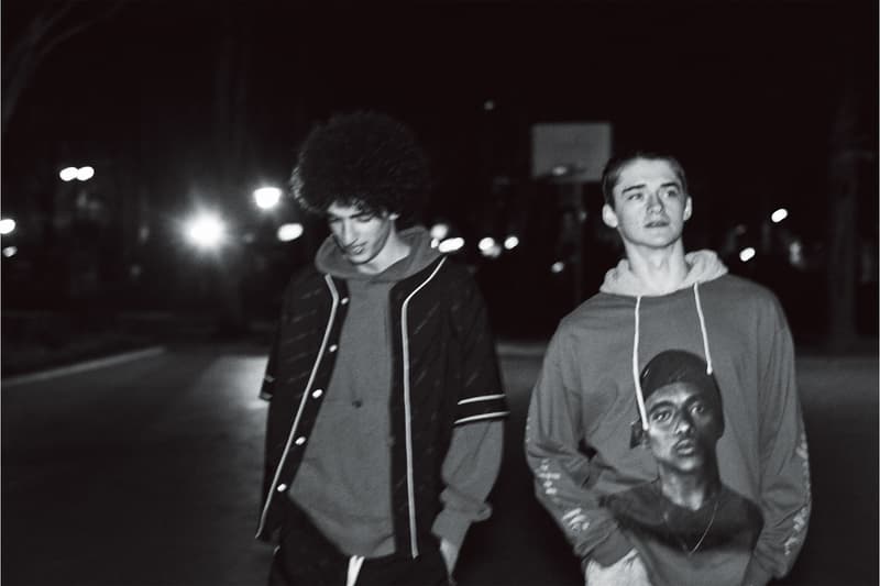 VAPORIZE より現代のヒップホップスタイルを独自の視点で再解釈した2018年春夏ルックブックが到着 ストリートファッションに多大なる影響を与える重要人物たちのスタイルをオマージュ 伝説的バンド The Smashing Pumpkins スマッシング・パンプキンズ 元ギタリスト James Iha ジェームス・イハ VAPORIZE ヴェイパライズ 2018年春夏コレクション ルックブック SAVAGE サベージ Kanye West カニエ・ウェスト A＄AP Rocky エイサップ・ロッキー 迷彩 ブランディング チェック フーデッドパーカ ベースボールシャツ Vetements ヴェトモン  ロングスリーブTシャツ STÜSSY ステューシー Palace パレス HYPEBEAST ハイプビースト