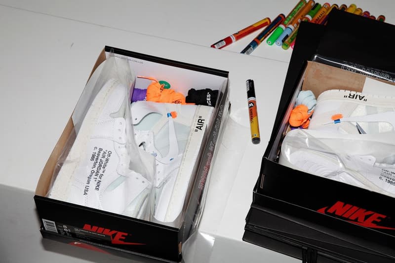 ヴァージル・アブローがパリ・ファッションウィークで過ごした48時間に密着 バズメーカーが想うパリコレクション参加への価値や重要性も明らかに New York Times ニューヨーク・タイムズ Le Bon Marche ボン・マルシェ百貨店 ポップアップカフェ Off-White™️ オフホワイト 2018年秋冬プレタポルテコレクション スタッフTシャツ Virgil Abloh ヴァージル・アブロー バズメーカー 48時間 Chrome Hearts クロムハーツ コラボフーディ Bella Hadid ベラ・ハディッド Kaikai Kiki Gallery カイカイキキギャラリー アート制作 Givenchy Balenciaga Dior Saint Laurent Nike ナイキ HYPEBEAST ハイプビースト