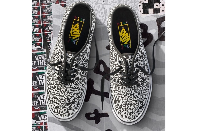 全6型が登場する Vans x A Tribe Called Quest の豪華スニーカーコレクション ネイティブ・タンの最重要クルーに敬意を表したヒップホップファン垂涎のコラボレーションが実現 〈Vans（ヴァンズ）〉が1988年に結成された説明不要のヒップホップクルーA Tribe Called Quest（ア・トライブ・コールド・クエスト）と、Authentic、Sk8-Hi、Era、Old Skool、Slip-Onなど、不朽の名作を全てパッケージングしたコラボコレクションを発表した。  オールドスクールからニュースクールへと移行した90年代初頭、俗に言うギャングスタのような見た目とは一線を画し、ヒップホップに新たな概念をもたらしたネイティブ・タンの最重要クルーであるATCQ。今回のスニーカーコラボではQ-Tip（Qティップ）、Phife Dawg（ファイフ・ドーグ）、Jarobi White（ジェロビ・ホワイト）、Ali Shaheed（アリ・シャヒード）の4人に敬意を表し、名曲“Bonita Applebum”や解散後のベストアルバム『The Anthology』などをサンプリングしたデザインが各スニーカーに落とし込まれている。  〈Vans〉x A Tribe Called Questはブルックリンで開催される「House of Vans」での先行発売を終え、4月6日（金）より随時デリバリーを開始とのこと。  また、クラシカルかつ遊び心の効いた〈SOPHNET.（ソフネット）〉x〈Vans〉のダブルネームも見逃し厳禁だ。