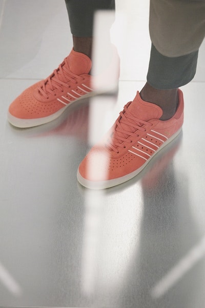 adidas Originals より旅行者向けのラグジュアリーなアイテムが並ぶ Oyster Holdings との初コラボコレクションが登場 アディダス オリジナルス オディオリ オイスター HYPEBEAST ハイプビースト