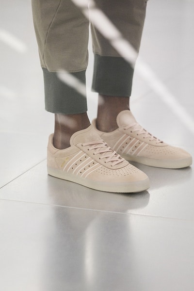 adidas Originals より旅行者向けのラグジュアリーなアイテムが並ぶ Oyster Holdings との初コラボコレクションが登場 アディダス オリジナルス オディオリ オイスター HYPEBEAST ハイプビースト