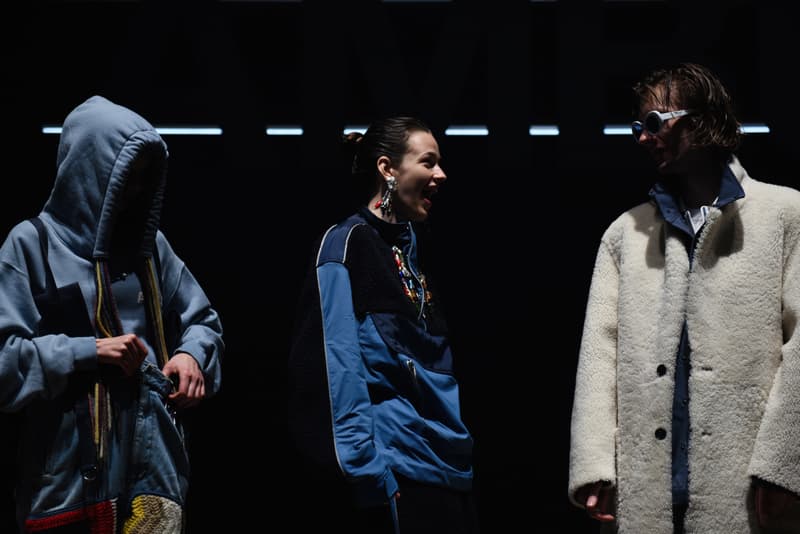 並々ならぬ情熱が直に伝わる AMBUSH 初のランウェイの舞台裏に密着