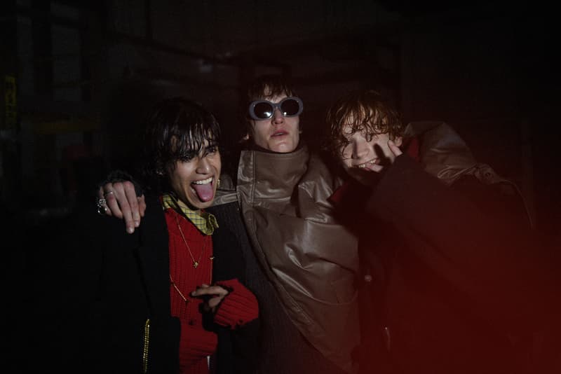 並々ならぬ情熱が直に伝わる AMBUSH 初のランウェイの舞台裏に密着