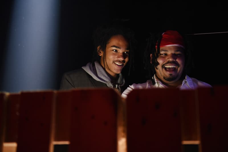 並々ならぬ情熱が直に伝わる AMBUSH 初のランウェイの舞台裏に密着