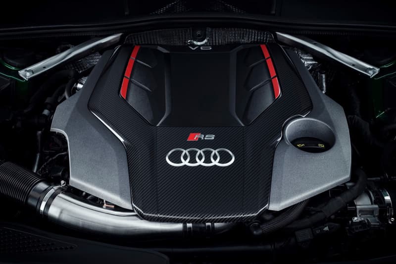 Audi が圧倒的なパワーと実用的なスペックを装備した新型 “RS5 Sportback” を公開 「Audi」が持つラグジュアリーな佇まいだけでなく、走り屋も魅了する最新エンジンが隠された至高の一台が登場
