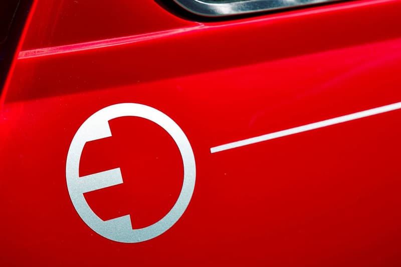 クラシック Mini のレトロな風貌はそのままに最新技術を用いて電気自動車化されたスペシャルモデルが発表 ミニ EV HYPEBEAST ハイプビースト