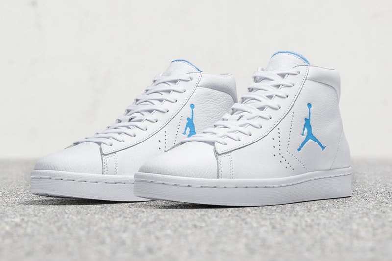 マイケル・ジョーダンがかつて所属したノースカロライナ大学仕様の Converse Pro Leather が登場 〈Converse〉のシェブロン＆スターを〈Jordan Brand〉のジャンプマンにアップデート バスケの神様 Michael Jordan マイケル・ジョーダン Converse コンバース Pro Leather NCAA 全米大学体育バスケットボールトーナメント UNC ノースカロライナ大学 シェブロン＆スター ジャンプマン オフィシャル契約 ユニホームカラー チームロゴ Nike ナイキ Tinker Hatfield ティンカー・ハットフィールド HYPEBEAST ハイプビースト