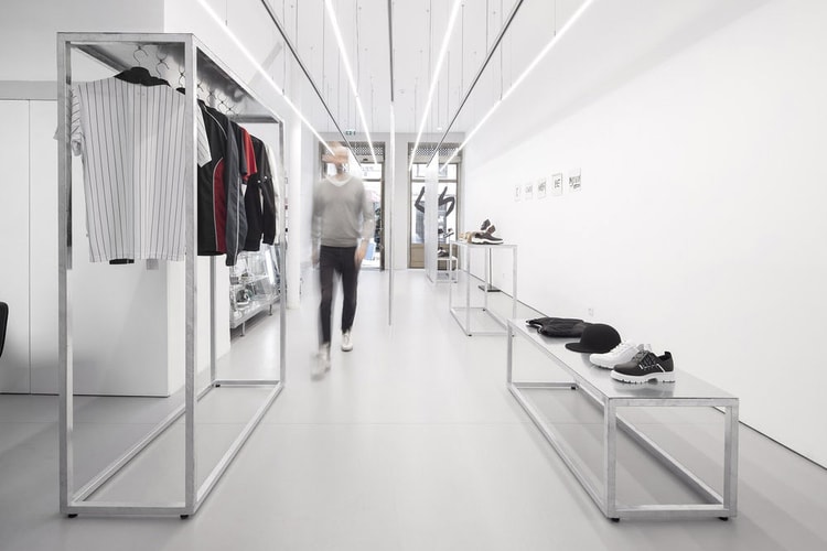 ミニマリストによるミニマリストのための近未来的なリテールスペース