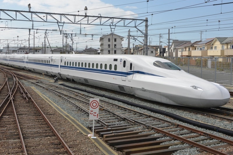 JR が “Supreme” と名付けた東海道新幹線の新型車両を発表 〈Supreme〉好きであれば是が非でも乗っておきたい新型N700系は「東京オリンピック」が開催される2020年に導入予定