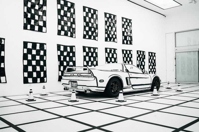 スケッチ画のようなカスタムスニーカーが話題の Joshua Vides のエキシビションに潜入 ジョシュア・ビデス