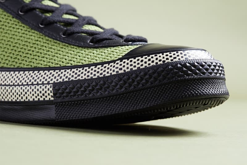 J.W.Anderson x Converse のタッグによる最新フットウェアコレクション第3弾が登場 ヴィンテージのバレエシューズから着想を得たネオクラシックな新作モデルに注目 UNIQLO ユニクロ J.W.Anderson J.W.アンダーソン Converse コンバース ストリートシーン Larry Clark ラリー・クラーク ヴィンテージ バレエシューズ Chuck 70 XX ハイトップ ロートップ ブラック タートルグリーン hypebeast ハイプビースト