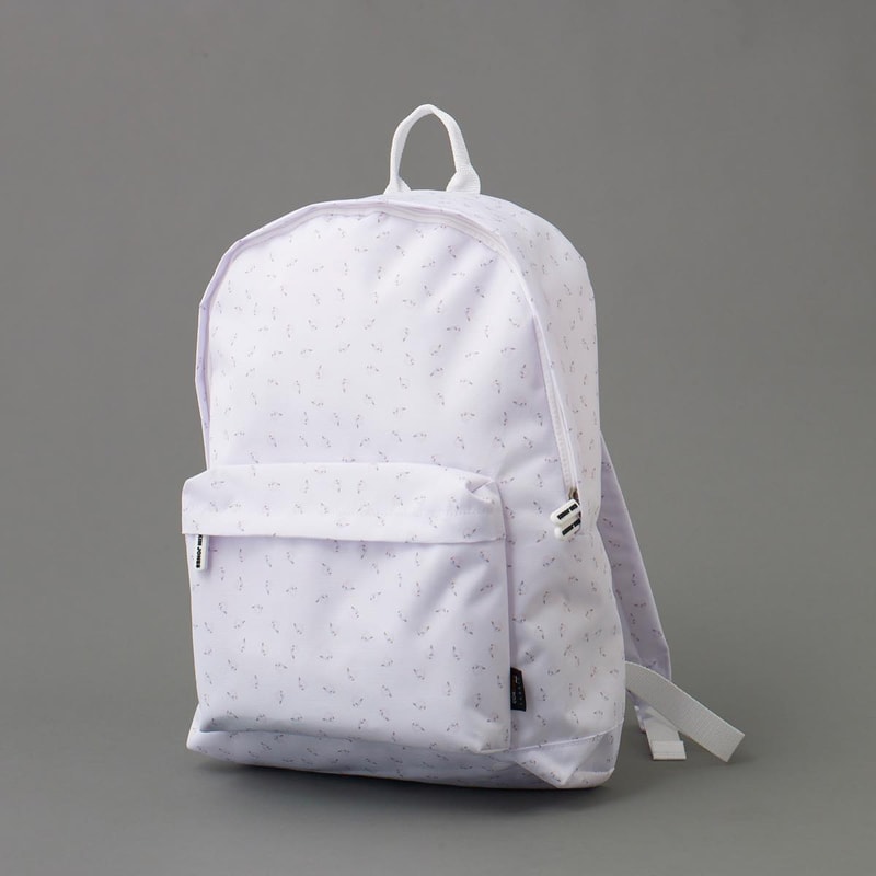 KIM JONES GU PRODUCTION フットウェア＆アクセサリーカタログ 驚きの価格で展開されるアイコニックなキャラものや個性豊かな色合いを纏ったグッズ類をチェック Louis Vuitton ルイ・ヴィトン Kim Jones キム・ジョーンズ UNIQLO ユニクロ 姉妹ブランド GU ジーユー カプセルコレクション 限定復刻 リーズナブル フットウェア アクセサリーコレクション ベースボールキャップ レースアップシューズ スリッポン バックパック KIM JONES シャワーサンダル カラーブロッキング アンクルソックス サイケデリック KIM JONES GU PRODUCTION Dover Street Market Ginza ドーバーストリートマーケット ギンザ オンラインストア HYPEBEAST ハイプビースト