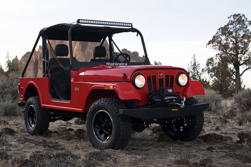 Mahindra Roxor Jeep SUV Red Blue Car