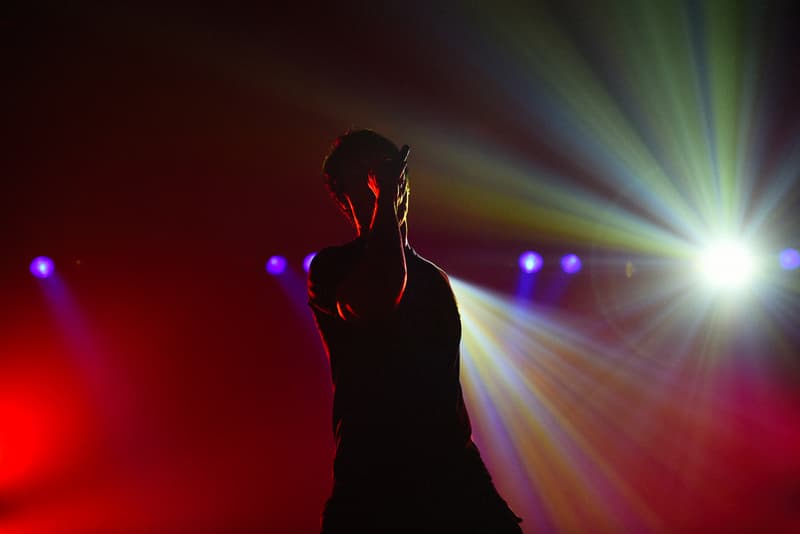 ファッションウィークに初参戦した NEIGHBORHOOD の “Project ATR Show” をプレイバック デジタルハードコアの始祖、Atari Teenage Riotを招聘したパフォーマンスに込められた〈NEIGHBORHOOD〉のメッセージとは