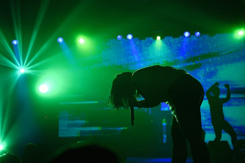 ファッションウィークに初参戦した NEIGHBORHOOD の “Project ATR Show” をプレイバック デジタルハードコアの始祖、Atari Teenage Riotを招聘したパフォーマンスに込められた〈NEIGHBORHOOD〉のメッセージとは