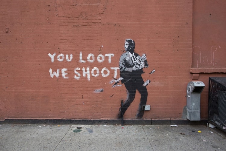 UPDATE:Banksy が描いたと思われるストリートアートがニューヨークの至る所に出現?