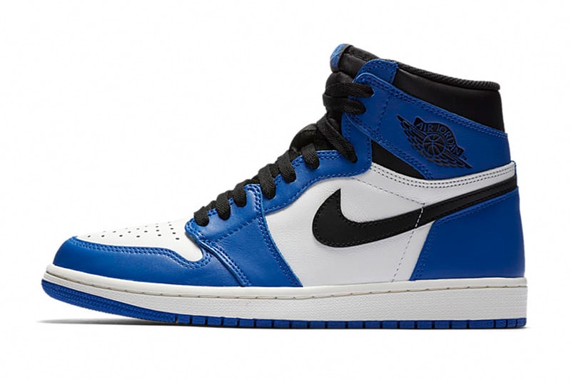 フルグレインレザーで高級感を手に入れた Air Jordan 1 “White/Royal” の日本発売情報が判明 どこか懐かしさを漂わす完売必至のヘッズ注目モデルが遂にスタンバイ Virgil Abloh ヴァージル・アブロー Nike ナイキ コラボプロジェクト The Ten 第2弾 有力情報 Jordan Brand ジョーダン ブランド 2018年 Bred Toe 伝説的カラー Air Jordan 1“White/Royal” オフィシャルリリース Instagram ディテールルック Chicago フルグレインレザー Royal SNKRS アニマル柄 Nike Air Max 95“atmos” インスタグラム 通販 オンライン HYPEBEAST ハイプビースト
