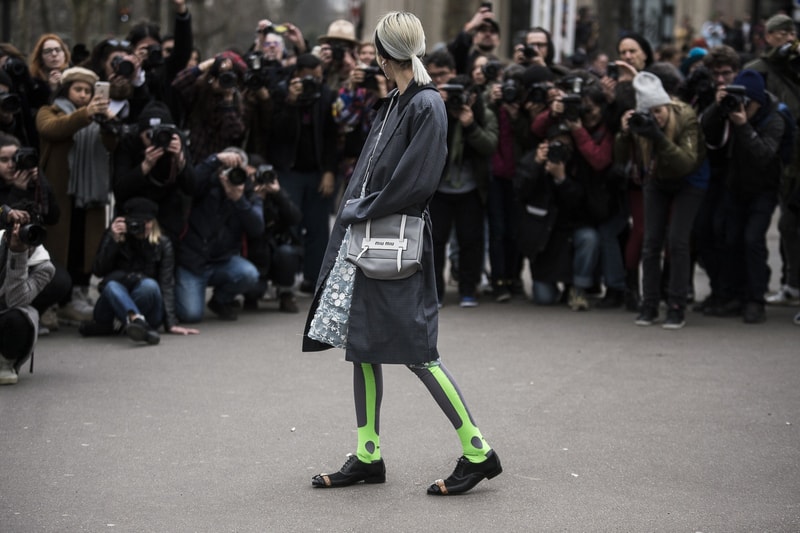 Streetsnaps：Paris Fashion Week Fall/Winter 2018 Part 2 ストリートスナップ HYPEBEAST ハイプビースト 