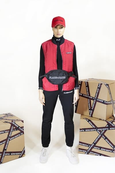 Places+Faces がブランド的要素を強化した最新コレクションを発表 “first collection”と題した最新作で「P+F」がネクストステップへ踏み入れたことを証明 “first collection”と題した新たなカプセルを提げ、「P+F」がブランドとしてのネクストステップに挑む 今やストリートに精通する者でその名を知らない人はいないであろう、ロンドンベースのフォトグラフィーコレクティブ「Places+Faces（プレイシズ プラス フェイシズ）」が、“first collection”と題した最新アパレルコレクションのルックブックを公開した。Ciesay（シーセイ）は『Vogue』において、「僕たちは単なるスクリーンプリントからカットソー製作へと移行したかったんだ。洋服そのものをより成長させるために、デニムジャケットやスウェット、それにマッチするバッグ類にも挑戦したよ」とコメントしている。  Ciesayが言及したプロダクトに加え、カラバリ豊富なトラックスーツ、サイドバッグ、機能的なバックパックなど、最新コレクションには従来のものと若干デザインの異なる「Places+Faces」のロゴを採用。また、Ciesayはこれらのグラフィックピースに説明を加え、「これらのTシャツはポルトガルで生産し、僕が愛してやまないヴィンテージTシャツのように、色を抜くためのウォッシュをかけたんだ。ルックブックも進化したね。なぜなら、僕たちはフォトグラファーだし、写真も映像も撮影できるから。だから、そういう要素がブランドに反映されているんだ」と述べている。  「P+F」の“first collection”は、まもなく彼らの公式サイトにて発売されるとのことなので、気になる方はアップデートをお見逃しなく。  〈Supreme（シュプリーム）〉x 著名写真家 Nan Goldin（ナン・ゴールディン）のアイテム一覧や、独特な色彩感覚とディテールでユース感を表現した〈DIGAWEL（ディガウェル）〉のバックステージレポートなど、『HYPEBEAST』がお届けする最新ファッションニュースもあわせてご確認を。 HYPEBEAST
