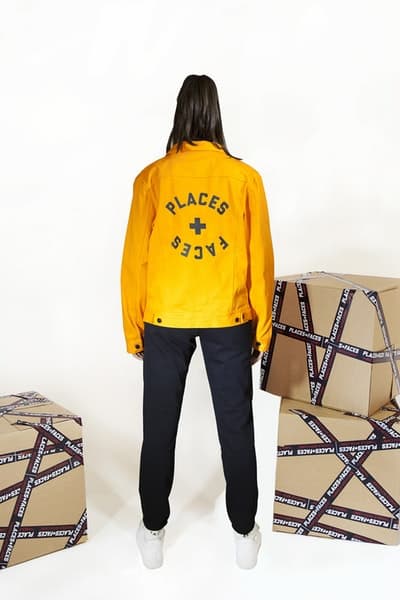 Places+Faces がブランド的要素を強化した最新コレクションを発表 “first collection”と題した最新作で「P+F」がネクストステップへ踏み入れたことを証明 “first collection”と題した新たなカプセルを提げ、「P+F」がブランドとしてのネクストステップに挑む 今やストリートに精通する者でその名を知らない人はいないであろう、ロンドンベースのフォトグラフィーコレクティブ「Places+Faces（プレイシズ プラス フェイシズ）」が、“first collection”と題した最新アパレルコレクションのルックブックを公開した。Ciesay（シーセイ）は『Vogue』において、「僕たちは単なるスクリーンプリントからカットソー製作へと移行したかったんだ。洋服そのものをより成長させるために、デニムジャケットやスウェット、それにマッチするバッグ類にも挑戦したよ」とコメントしている。  Ciesayが言及したプロダクトに加え、カラバリ豊富なトラックスーツ、サイドバッグ、機能的なバックパックなど、最新コレクションには従来のものと若干デザインの異なる「Places+Faces」のロゴを採用。また、Ciesayはこれらのグラフィックピースに説明を加え、「これらのTシャツはポルトガルで生産し、僕が愛してやまないヴィンテージTシャツのように、色を抜くためのウォッシュをかけたんだ。ルックブックも進化したね。なぜなら、僕たちはフォトグラファーだし、写真も映像も撮影できるから。だから、そういう要素がブランドに反映されているんだ」と述べている。  「P+F」の“first collection”は、まもなく彼らの公式サイトにて発売されるとのことなので、気になる方はアップデートをお見逃しなく。  〈Supreme（シュプリーム）〉x 著名写真家 Nan Goldin（ナン・ゴールディン）のアイテム一覧や、独特な色彩感覚とディテールでユース感を表現した〈DIGAWEL（ディガウェル）〉のバックステージレポートなど、『HYPEBEAST』がお届けする最新ファッションニュースもあわせてご確認を。 HYPEBEAST