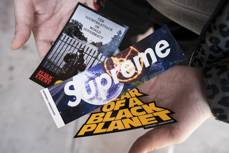 Supreme x UNDERCOVER x Public Enemy ニューヨークにおける最新コラボ発売日の様子をお届け シュプリーム アンカバ アンダーカバー HYPEBEAST ハイプビースト スナップ