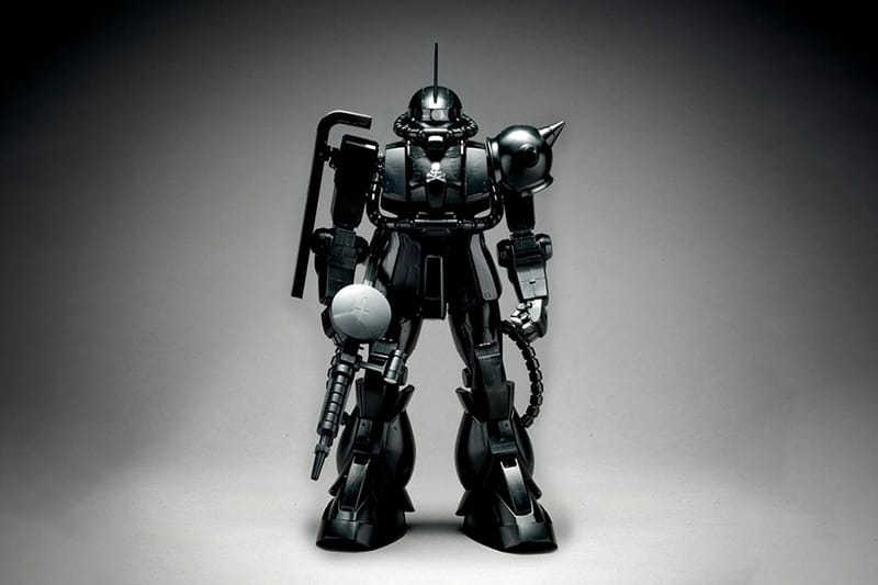 mastermind JAPAN x STRICT-G のコラボ第4弾はスカルを纏った漆黒のシャア専用ザク