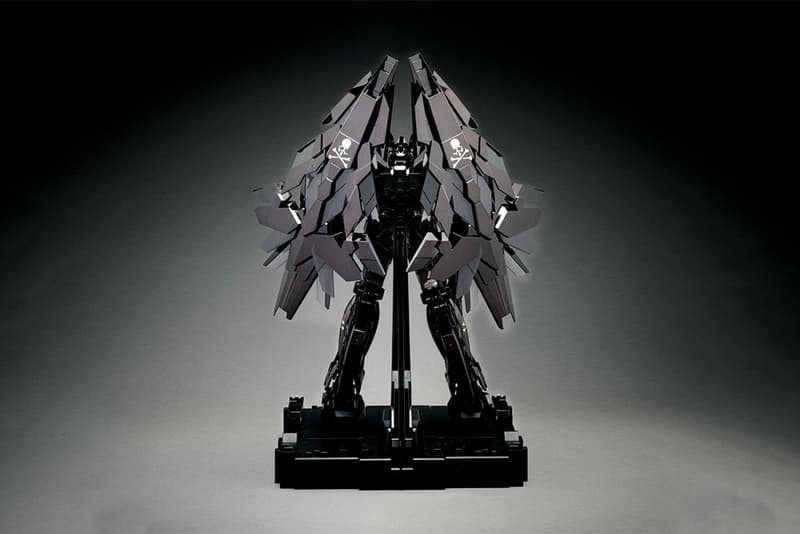 mastermind JAPAN x STRICT-G のコラボ第4弾はスカルを纏った漆黒のシャアザク 初の旗艦店『MASTERMIND TOKYO』ではシャアのパーソナルマークとスカルロゴを配したアパレルコレクションを展開