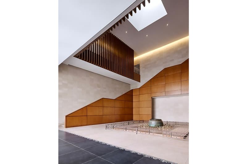 インド古来の歴史と伝統を受け継ぐ複合型施設 The Bihar Museum をチェック 自然と調和した落ち着きのある同施設は日本とインドの一流建築会社が共同デザイン 建築会社 MAKI AND ASSOCIATES マキ アンド アソシエイツ インド・ムンバイ Opolis オポリス The Bihar Museum ビハール美術館 古代インド パトナ COR-TEN®️ 平屋 複合型施設 チル ポルトガル ポルト ミニマリスト PRUDÊNCIO studio HYPEBEAST ハイプビースト