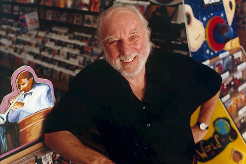 TOWER RECORDS の創設者ラッセル・ソロモンが死去 NO MUSIC, NO LIFE.