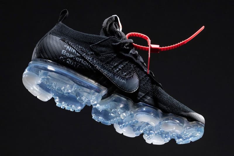 ヴァージル・アブロー x Nike Air VaporMax Flyknit “Black” のディテールに迫ったフォトセットが到着 3月30日（現地時間）にアメリカ本国での先行リリースを控える話題作を一足先にチェック Kim Jones キム・ジョーンズ Louis Vuitton ルイ・ヴィトン メンズウェアデザイナー Virgil Abloh ヴァージル・アブロー Nike ナイキ Air VaporMax Flyknit “White” Air VaporMax Flyknit インダストリアルスタンプ ZIP TIEパーツ HYPEBEAST ハイプビースト