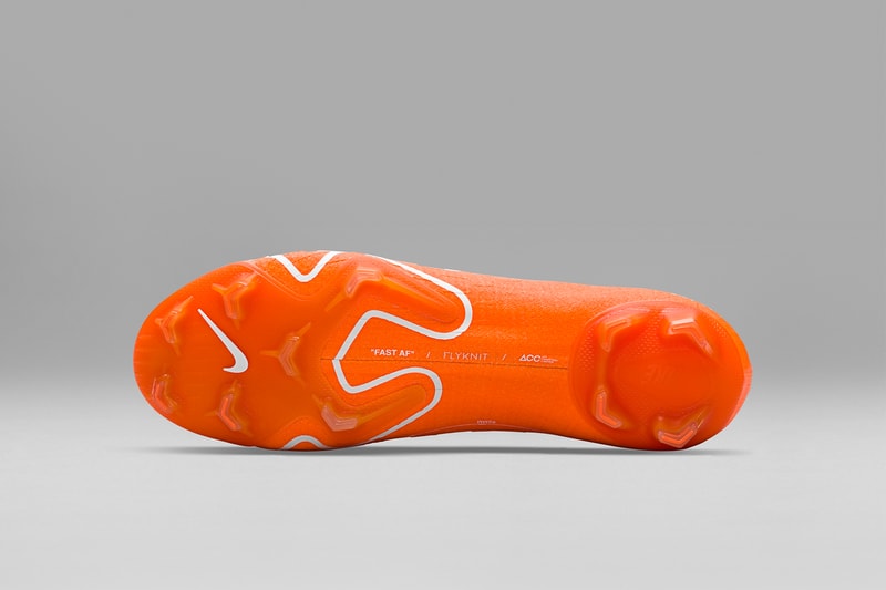 ヴァージル・アブロー x Nike の強力タッグによる新作サッカースパイクのビジュアルが登場 世界最高峰のサッカープレイヤーも愛用するMercurial 12 Eliteをベースモデルに採用  GU ジーユー Kim Jones キム・ジョーンズ Nike Football 2018 London Off-White™️ オフホワイト バズメーカー Virgil Abloh ヴァージル・アブロー Nike ナイキ 未発表モデル The Ten サッカースパイク Christiano Ronaldo クリスティアーノ・ロナウド スパイク Mercurial 12 Elite マーキュリアル 12 エリート ホワイト ブルー イエロー ドット模様 スウッシュ 二重引用符 ヴィヴィッドオレンジ Blazer Mid HYPEBEAST ハイプビースト