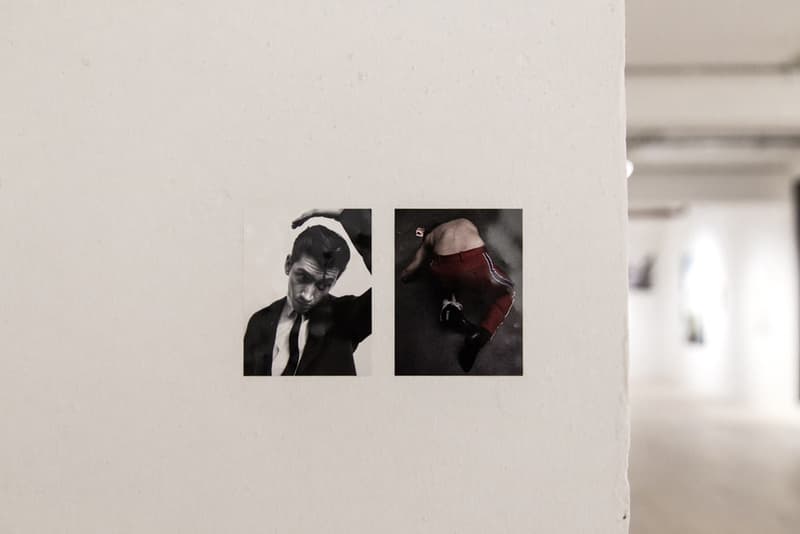 数多くのブランド広告を手がけるウィリー・ヴァンダーピエールの写真展に潜入 ラフ・シモンズの幼馴染の名カメラマンが撮りおろした30年間分の作品たちを一挙披露