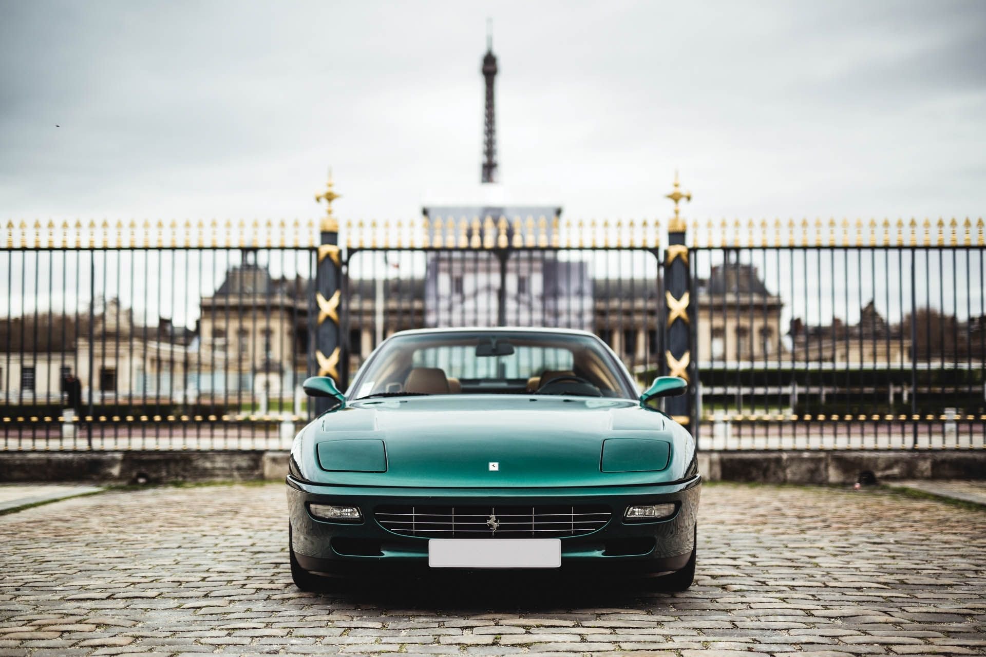 カタールの王族が所有していた1995年製の Ferrari 456 GT がオークションに登場  世界有数の富豪が惚れ込んだ一台は意外なモデルだった？
