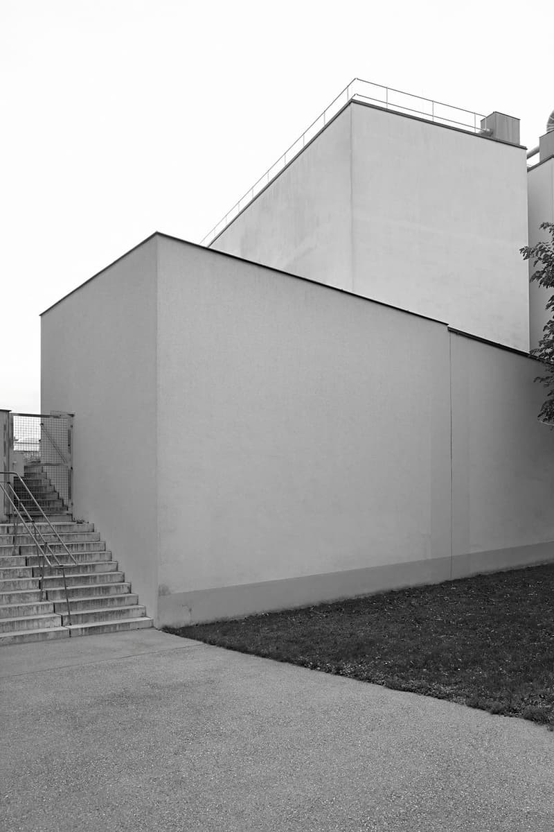 Sony が今年で11回目を迎える World Photography Awards 2018 の受賞作品を発表 最終選考にノミネートした日本人2名や特別功労賞に輝いたカンディダ・フェーダーの写真展も現在開催中 カンディダ・フェーダー PlayStation 5 Sony ソニー フォトコンペ Sony World Photography Awards 2018 4月19日（現地時間） 最終選考 ノミネート作品 プロフェッショナル 一般公募 ユース 学生フォーカス 4部門 森星象 Dead Lilies 塩原真澄 La France Alys Tomlinson アリーズ・トムリンソン Ex-Vote” Somerset House サマセット・ハウス HYPEBEAST ハイプビースト