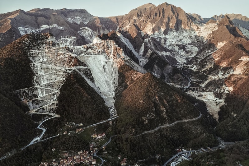 Sony が今年で11回目を迎える World Photography Awards 2018 の受賞作品を発表 最終選考にノミネートした日本人2名や特別功労賞に輝いたカンディダ・フェーダーの写真展も現在開催中 カンディダ・フェーダー PlayStation 5 Sony ソニー フォトコンペ Sony World Photography Awards 2018 4月19日（現地時間） 最終選考 ノミネート作品 プロフェッショナル 一般公募 ユース 学生フォーカス 4部門 森星象 Dead Lilies 塩原真澄 La France Alys Tomlinson アリーズ・トムリンソン Ex-Vote” Somerset House サマセット・ハウス HYPEBEAST ハイプビースト