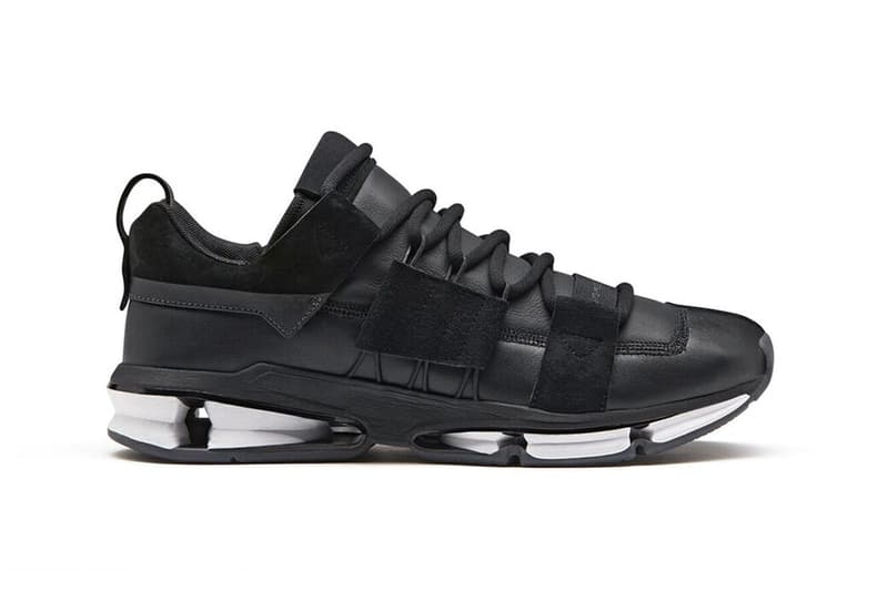 adidas Consortium よりリュクスな佇まいを醸す新作 Twinstrike ADV が登場 従来のメッシュアッパーからプレミアムナッパレザーに置き換えたアップグレードモデルが爆誕 Drake ドレイク Jordan Brand ジョーダン ブランド adidas アディダス 禁断の移籍 最上級フットウェアライン adidas consortium アディダスコンソーシアム Twinstrike ADV プレミアムナッパレザー Core Black HYPEBEAST ハイプビースト