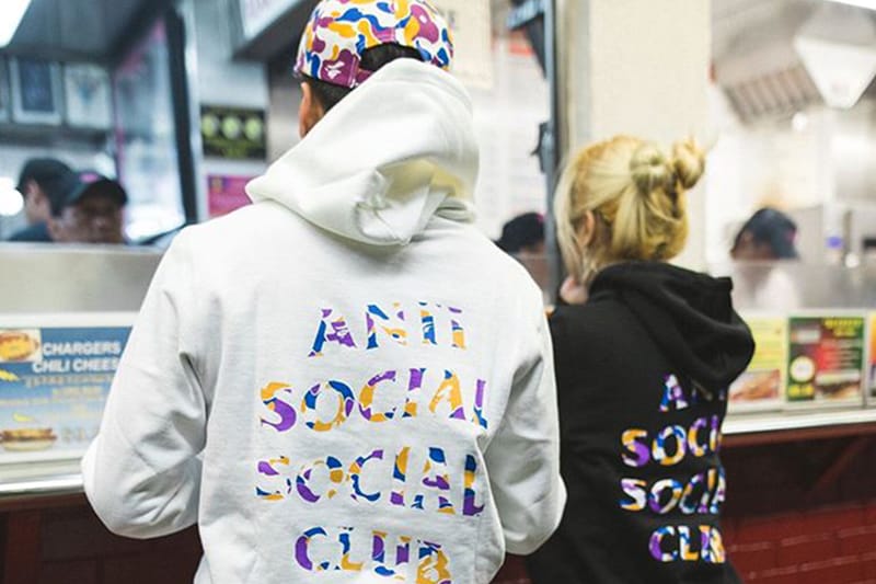 Anti Social Social Club が BAPE®️ とのコラボコレクションの公式ビジュアルを解禁