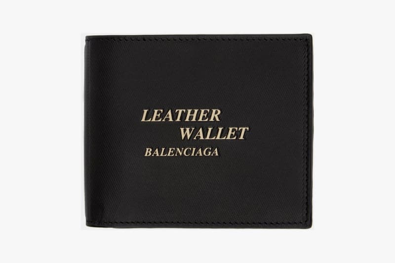 Balenciaga 2018年春夏コレクションのデリバリーアイテム第1弾を一挙公開 季節外れのダウンコートや“Bred”カラーを纏ったTriple Sの新型モデルなど、注目のコレクションピースが登場 第3四半期 3期連続 人気ブランドランキング Balenciaga バレンシアガ 1stドロップ キルティングダウンコート トラックジャケット ダメージデニム Bred Triple S LEATHER WALLET 二つ折り財布 SSENSE HYPEBEAST ハイプビースト
