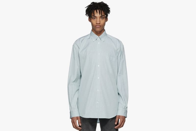 Balenciaga 2018年春夏コレクションのデリバリーアイテム第1弾を一挙公開 季節外れのダウンコートや“Bred”カラーを纏ったTriple Sの新型モデルなど、注目のコレクションピースが登場 第3四半期 3期連続 人気ブランドランキング Balenciaga バレンシアガ 1stドロップ キルティングダウンコート トラックジャケット ダメージデニム Bred Triple S LEATHER WALLET 二つ折り財布 SSENSE HYPEBEAST ハイプビースト