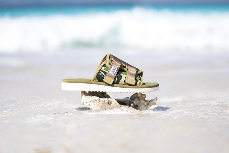 BAPE®️ x SUICOKE が夏の足元の主役を飾るコラボサンダルをリリース 最高の履き心地を提供する〈SUICOKE〉のオリジナルフッドベッドとBAPE CAMOが融合 〈Supreme（シュプリーム）〉とストリートの二大巨頭を分け合う〈BAPE®️（べイプ）〉が、本格的な夏の到来に先駆けて〈SUICOKE（スイコック）〉をパートナーに招聘し、コラボレーションサンダルをリリースする。無論、ソールには人が歩くときの力、支点をうまく利用し、ズレが生じて歩きづらさを感じないように独自開発された〈SUICOKE〉のオリジナルフッドベッドを採用。シャワーサンダルタイプのKAWとホールド力の高いKISEEをメンズ、レディース、キッズの3ラインで展開する今回のコラボレーションでは、テープ部分を〈BAPE®️〉の代名詞であるBAPE CAMOでカスタマイズしている。  各サンダルは〈A BATHING APE®〉正規取扱い店舗にて、5月5日（土）より発売開始。  あわせて、〈BAPE®️〉と『PORTER STAND』のコラボ企画“TRUNK SHOW”の情報もお見逃しなく。 HYPEBEAST