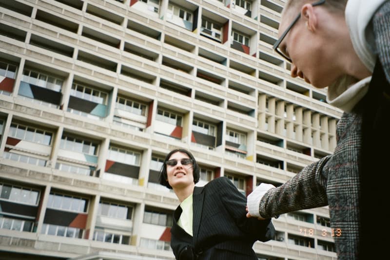 CMMN SWDN x Ace & Tate よりレイヴ感漂う個性強めのコラボサングラスが登場 モデル名は人気SF映画に因んだ“マトリックス”と“ブレードランナー” クラシック ユースカルチャー Saif Bakir サイフ・バキール Emma Hedlund エマ・ヘドルンド CMMN SWDN コモン スウェーデン オランダ アムステルダム Ace & Tate エース＆テイト レイヴカルチャー SF映画 Keanu Reeves キアヌ・リーブス マトリックス ブレードランナー サングラス オンラインストア HYPEBEAST ハイプビースト