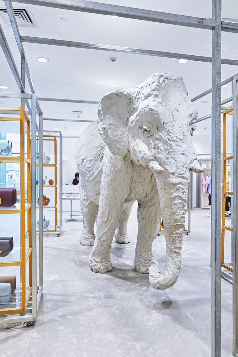 2018年2月に中国・北京にオープンした Dover Street Market Beijing 店内のディテールに迫ったフォトセットが到着 ドーバー ストリート マーケット HYPEBEAST ハイプビースト