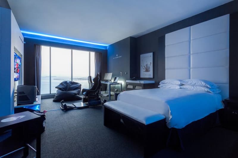 高級ホテル Hilton と Dell が提供するゲーマーのための特別宿泊プラン Alienware Room パナマの海を一望できる絶好のロケーションに最高スペックの設備を準備したゲーマー垂涎の一室