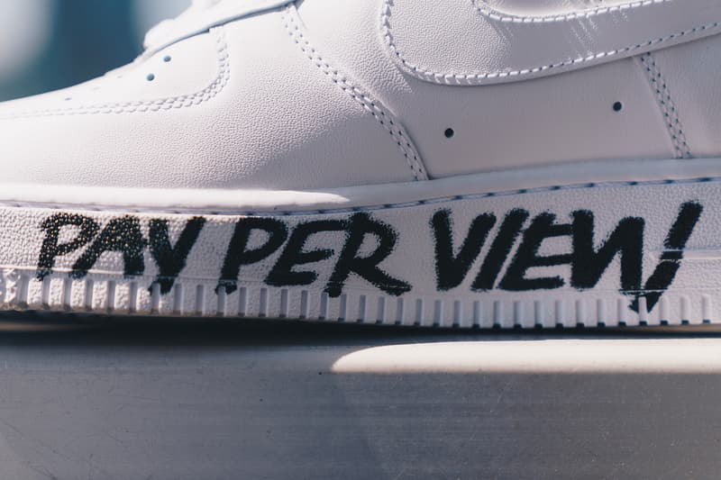 HYPEBEAST JP Giveaway:ヴァージル・アブローの直筆サイン入り Nike Air Force 1 を1名様にプレゼント ヴァージル初の個展“PAY PER VIEW”の際にゲットした入手困難の激レアスニーカーを用意 HYPEBEAST JP Giveaway Off-White オフホワイト Louis Vuitton ルイ・ヴィトン メンズウェアデザイナー Virgil Abloh ヴァージル・アブロー Kaikai Kiki Gallery HYPEBEAST JP Nike ナイキ Air Force 1 Low The Ten 二重引用符 PAY PER VIEW テキストグラフィック Twitter 引用リツイート ハッシュタグ HYPEBEAST ハイプビースト