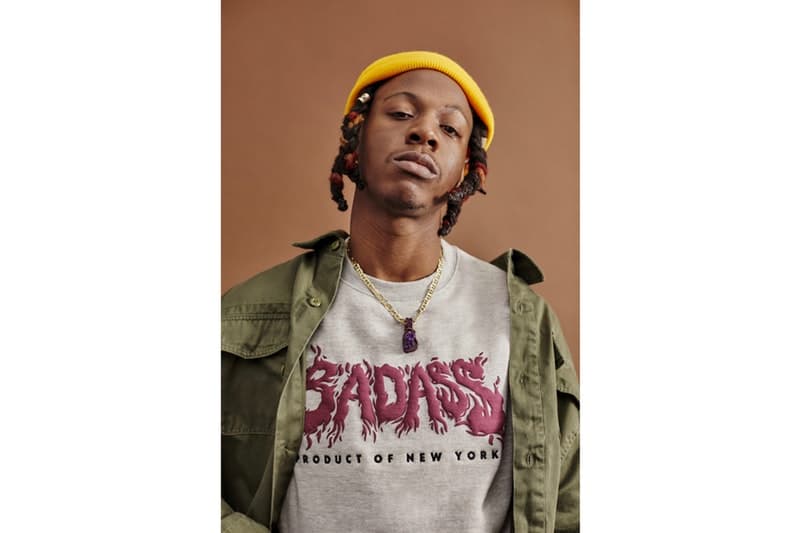 弱冠23歳のカリスマラッパー Joey Bada$$ が PONY とのカプセルコレクション第1弾を発表 定番モデルとして認知される特別仕様のTopstar Lo Luxに加え、異例のアパレルアイテムがラインアップ Pro Era プロ エラ ラッパー カリスマ 23歳 Joey Bada$$ ジョーイ・バッドアス PONY ポニー Topstar Lo Lux マルーンカラー テキストグラフィック クルーネックスウェット Urban Outfitters オンラインストア HYPEBEAST ハイプビースト