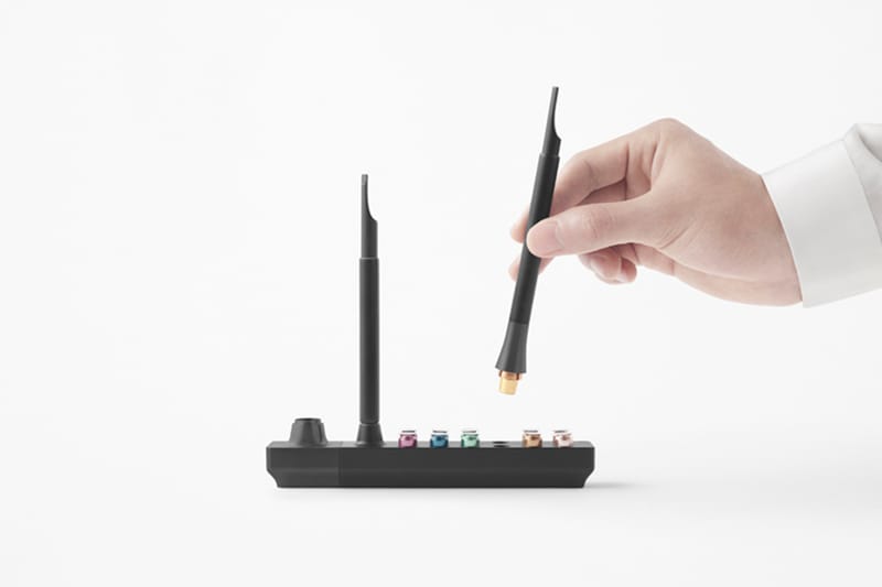 佐藤オオキ率いる nendo が JT と共同開発した第3のタバコ “en” を発表