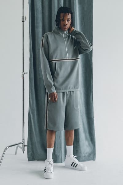 KITH がトレンドアイテムに焦点を当てた最新カプセル “Tracksuit Program” を発表  独特なカラーパレットを採用した玄人必見のアパレルウェアがずらり Nike ナイキ Timberland ティンバーランド Champion チャンピオン Makavelic マキャベリック adidas アディダス Columbia コロンビア コラボレーター ロニー・ファイグ KITH キス Tracksuit Program Brick Dust 赤茶 Vintage Violet 薄紫 Sage Tan トラックスーツ ハーフジップジャケット フーディ Tシャツ キャップ アパレルウェア Fred Perry フレッド・ペリー 月桂樹 65ドル 約7,102円 225ドル 約24,585円 4月27日 オンラインストア HYPEBEAST ハイプビースト