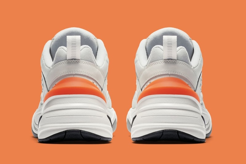 Nike より人気急上昇中の Air Monarch を再構築した新作ダッドスニーカーが登場 〈John Elliott〉2018年秋冬コレクションでお披露目となった注目作にクローズアップ Nike ナイキ 王道 Air Force 1 Air Jordan 1 Air VaporMax John Elliott ジョン・エリオット Air Monarch エア モナーク M2K Tekno チャンキーソール レイヤー アッパー サイドパネル スウッシュ 100ドル 約10,738円 Balenciaga バレンシアガ Triple S HYPEBEAST ハイプビースト